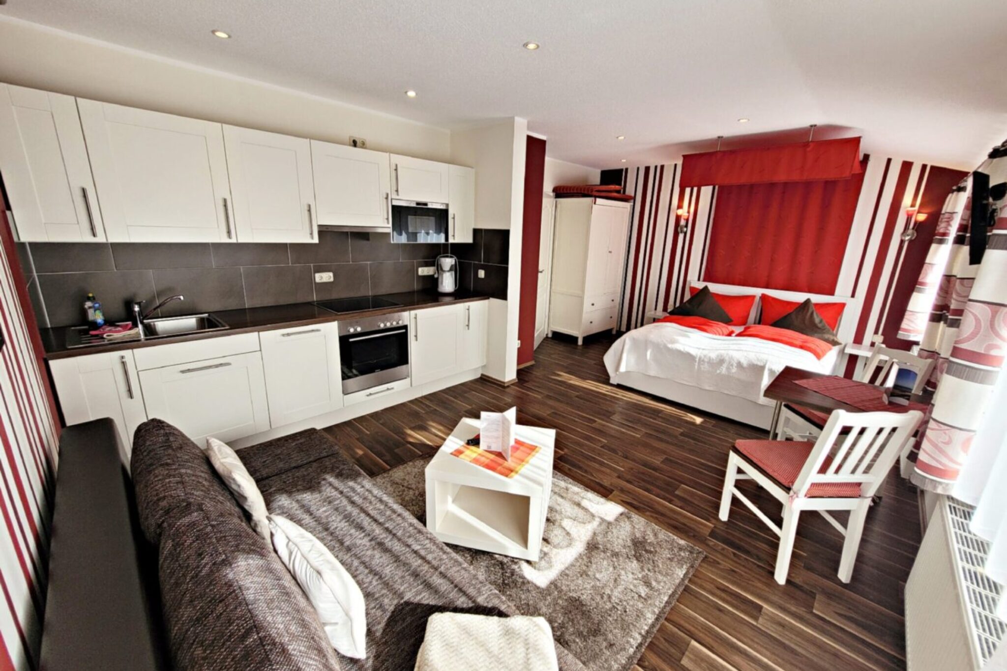 picsart 23 10 12 14 55 14 637 002 scaled